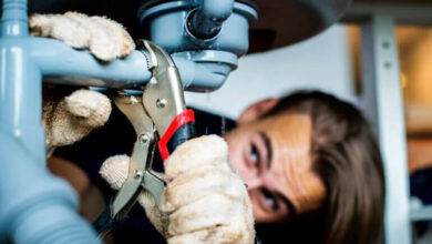 Swift Solutions: Handling an Emergency Plumber Situation in Sydney