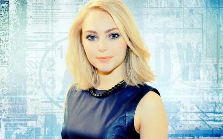 AnnaSophia Robb: Wiki, Bio, Age, Career & Net Worth