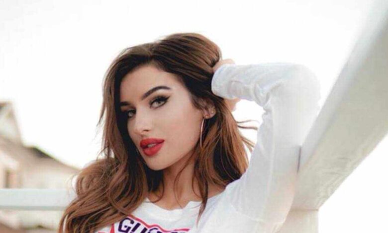Molly Eskam: Wiki, Bio, Age, Career & Net Worth